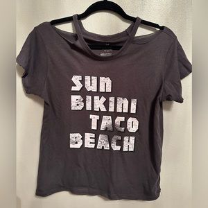 American Eagle shoulder cut out shirt NWOT